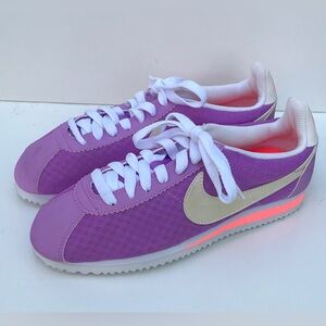 NWOB Nike Cortez 72 644409-5 Lavender Melon 2014